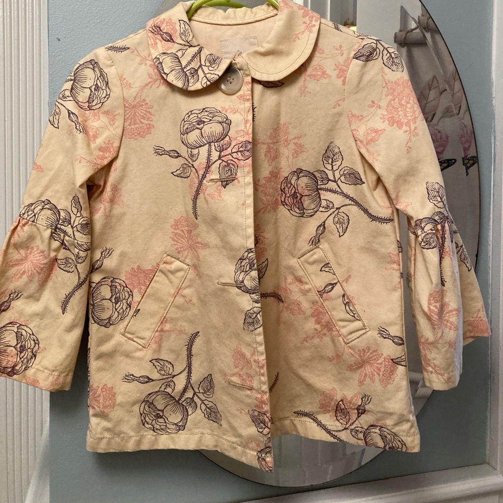 Swing Trench Style Coat Size xs/4t